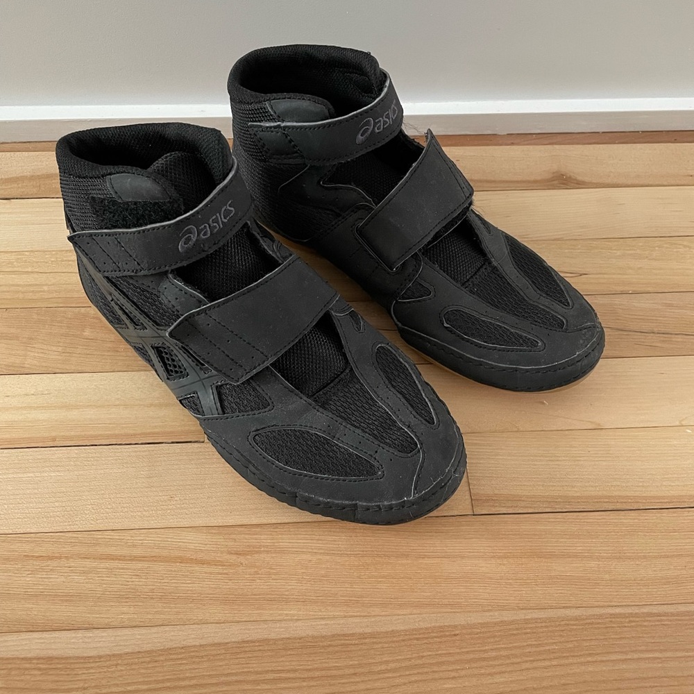 ASICS boxing shoes